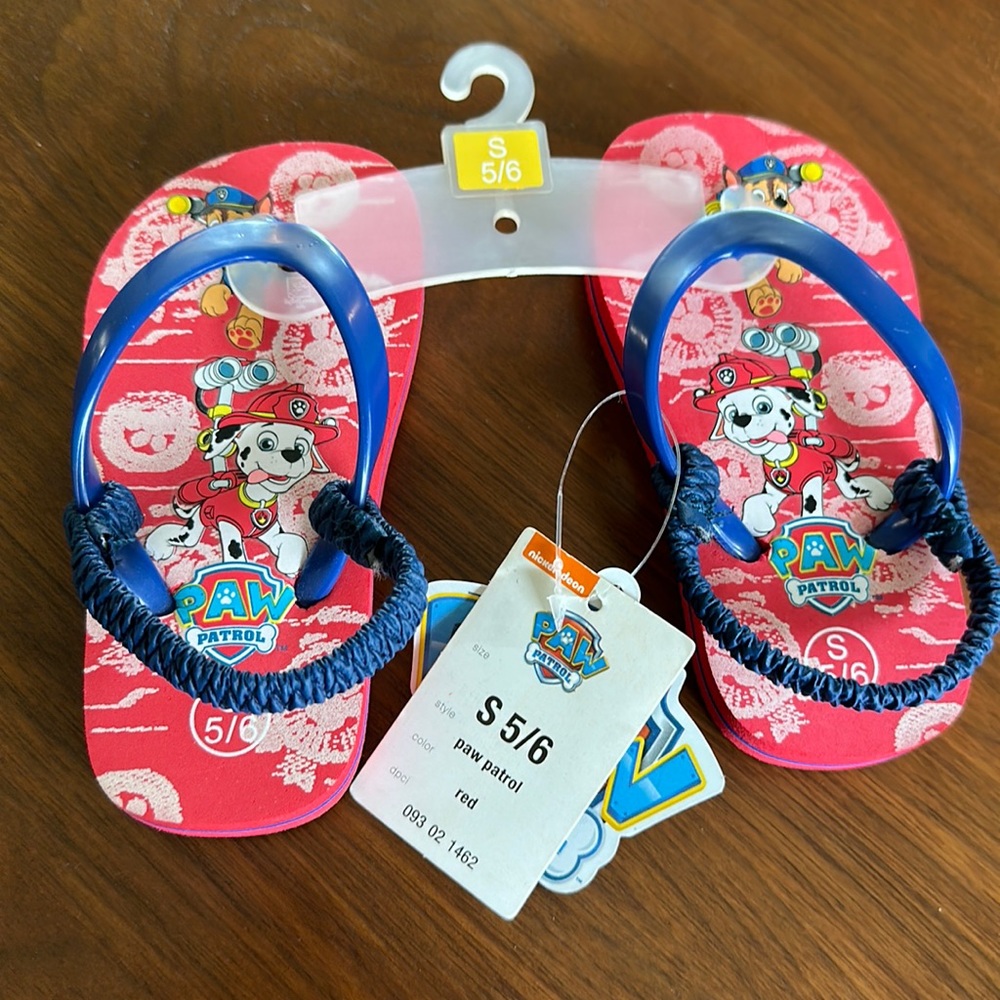 Toddler flip flops